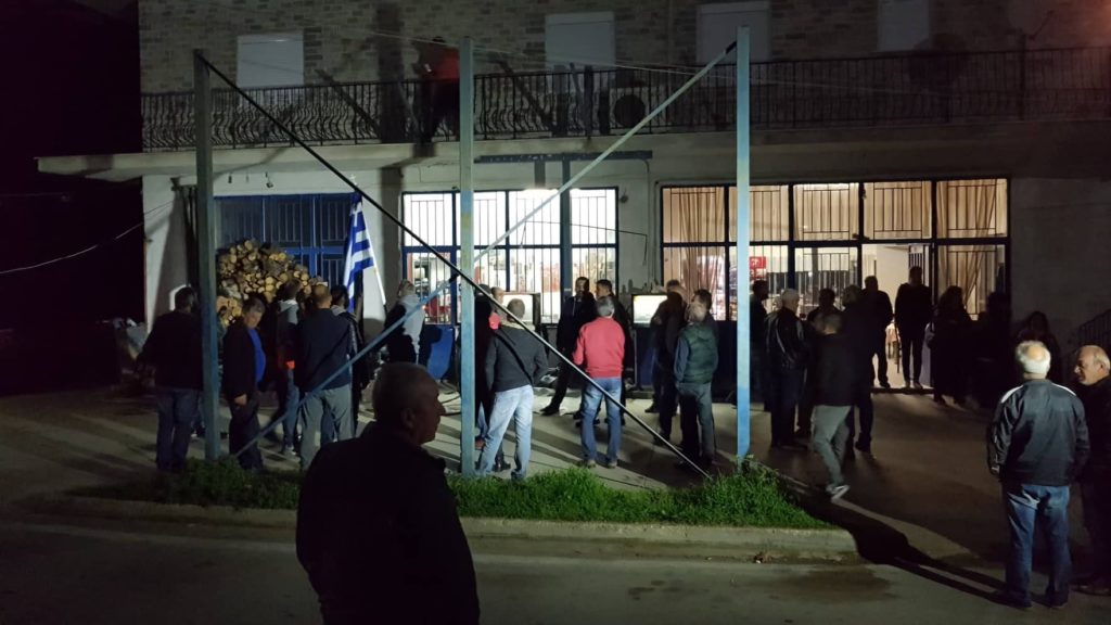 Σε χωριό της Λάρισας κάποιοι αρνούνται τη φιλοξενία ακόμα και σε ασυνόδευτα προσφυγόπουλα - Media