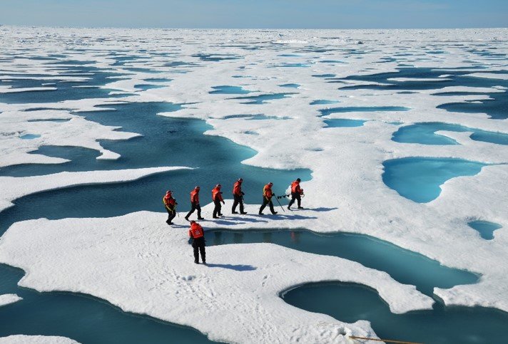 Κούρσα ΗΠΑ - Ρωσίας για τα εδάφη του αρκτικού κύκλου, που αποκαλύπτονται με το λιώσιμο των πάγων  - Media