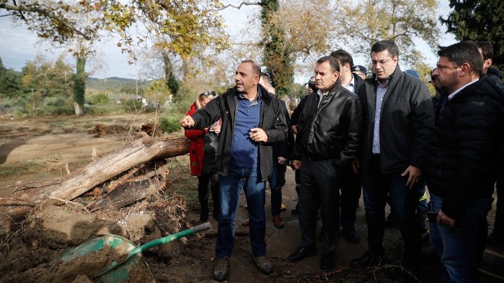 Κυβερνητικό κλιμάκιο στις πληγείσες περιοχές της Ολυμπιάδας (Photos) - Media
