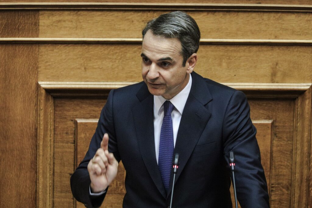 Στη Βουλή ο Μητσοτάκης για την πρώτη Ολομέλεια για τη συνταγματική αναθεώρηση - Media