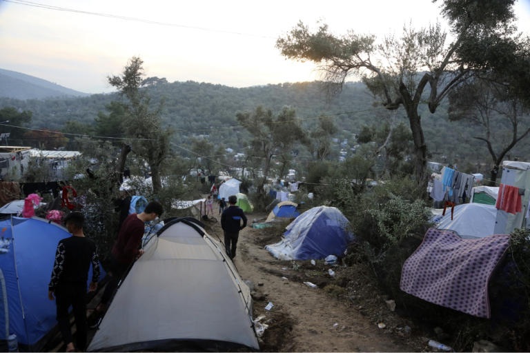 Νεκρός μετανάστης στη Μόρια από ανακοπή καρδιάς - Media