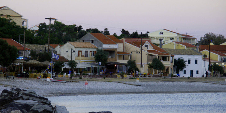 Οθωνοί: Τοποθέτησαν 82 κολόνες της ΔΕΗ και... ξέχασαν να περάσουν καλώδια! - Media