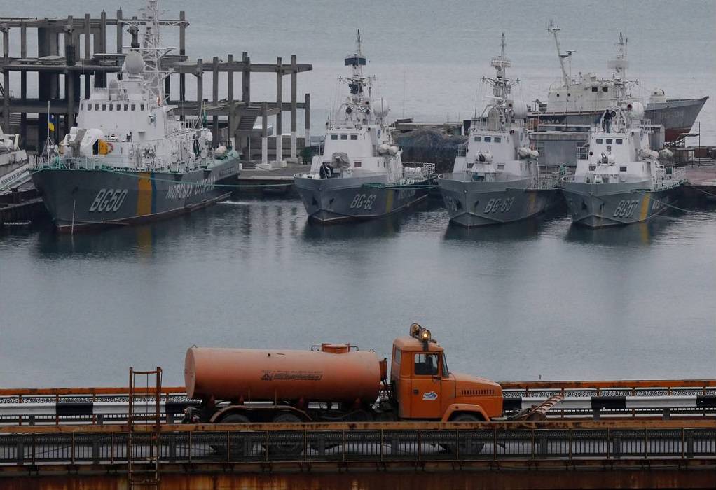 Η Μόσχα αρνείται ότι έκλεψε τις... τουαλέτες από τα τρία ουκρανικά πλοία που επέστρεψε - Media