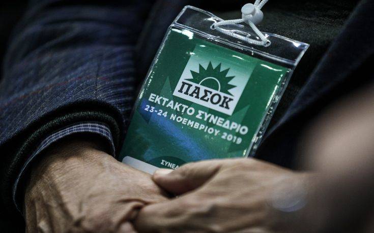 Πρώην βουλευτής του ΠΑΣΟΚ άφησε το μάζεμα των ελιών για να πάει στο συνέδριο - Media