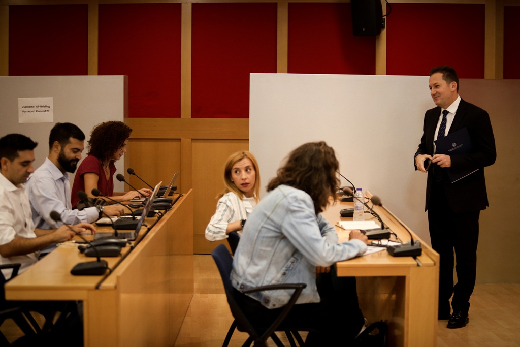 Πέτσας: Στο 1% του πληθυσμού ανά περιφέρεια ο αριθμός των μετακινήσεων στην ενδοχώρα - Media