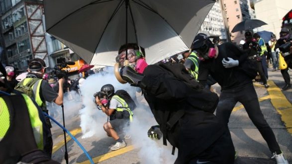 Χονγκ Κονγκ: Υπέκυψε ο 22χρονος φοιτητής που είχε τραυματιστεί σε επεισόδια το Σαββατοκύριακο - Media