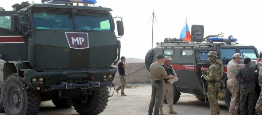 «Μυρίζει» μπαρούτι στη Συρία: Ο ρωσικός στρατός αυξάνει τις δυνάμεις του - Media