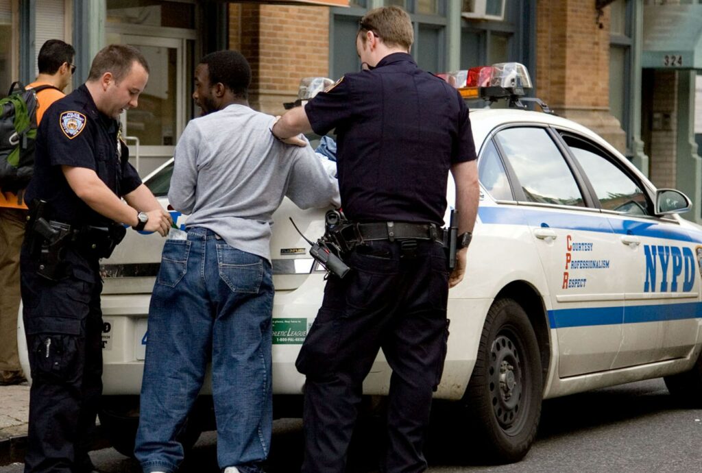 Ο Μπλούμπεργκ ζήτησε «συγγνώμη» για την τακτική των αυθαίρετων προσαγωγών - Media