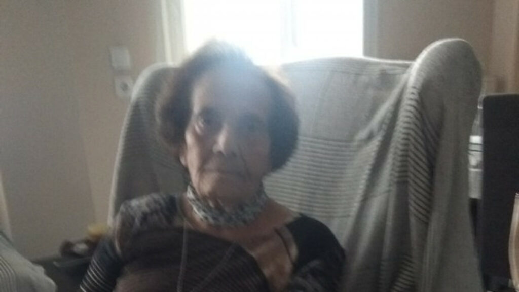 Μαρία Σωτηριάδου: Η 92χρονη που γλίτωσε από τον πόλεμο και τώρα μαθαίνει ποντιακά  - Media