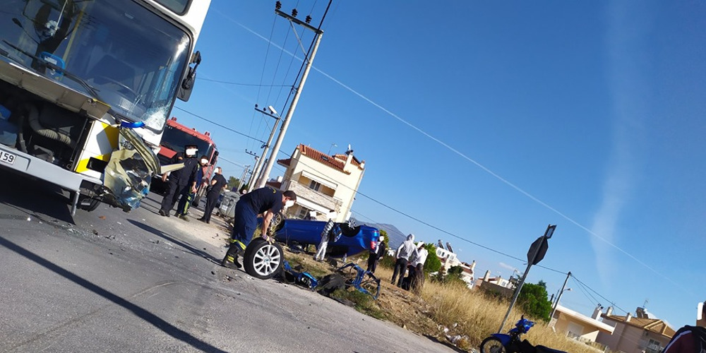 Σοβαρό τροχαίο με λεωφορείο στο Μενίδι - Ένας τραυματίας (Photo) - Media