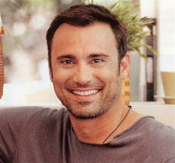 Με σειρές Καπουτζίδη το Mega - Media