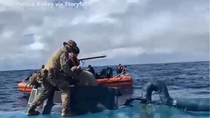 ΗΠΑ: Μίνι υποβρύχιο με ναρκωτικά 69 εκατ. δολλαρίων εντόπισε η ακτοφυλακή στον Ειρηνικό Ωκεανό (Video) - Media