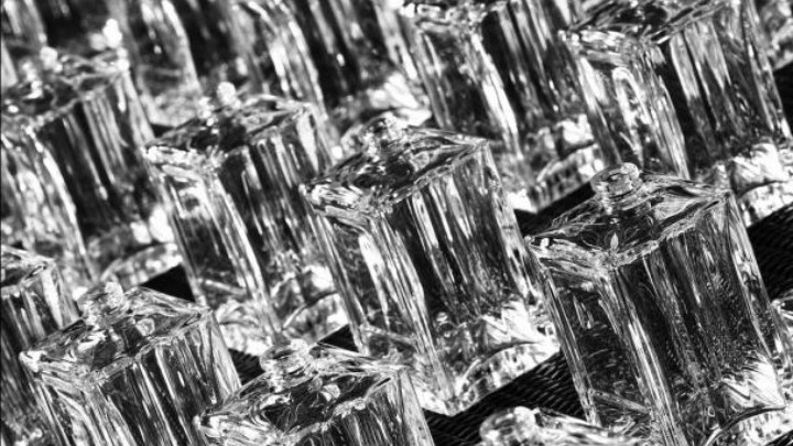 Αρώματα από τον οίκο Celine μετά από μισόν αιώνα! - Media