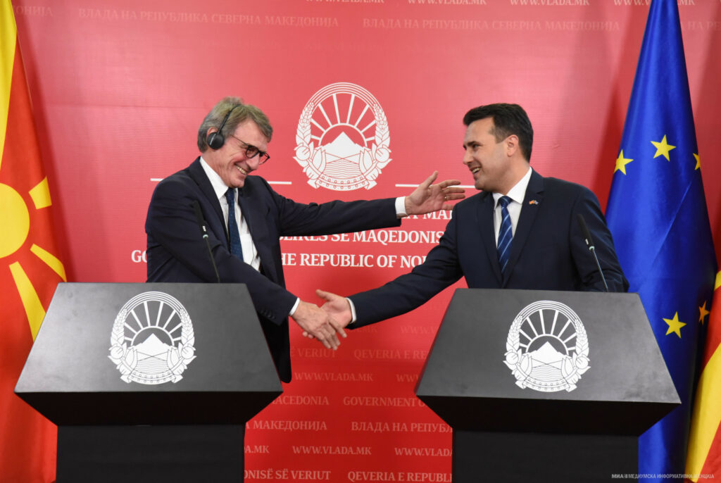 Βόρεια Μακεδονία: «Άλλα λόγια ν’ αγαπιόμαστε» από τον πρόεδρο του Ευρωκοινοβουλίου για την «πόρτα» της ΕΕ - Media