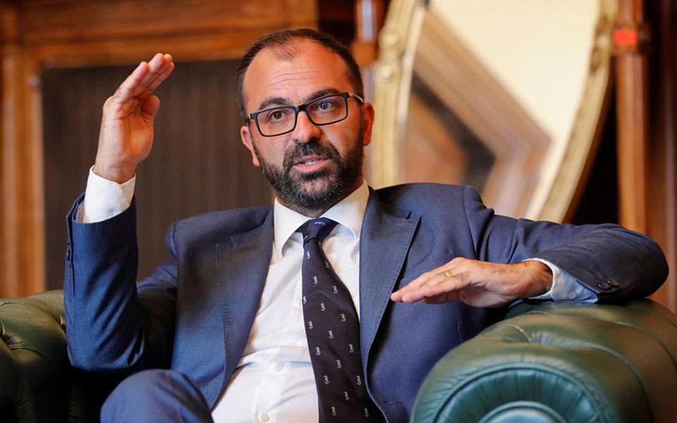 Ιταλία: Παραιτήθηκε λόγω έλλειψης κονδυλίων ο υπουργός Παιδείας - Media