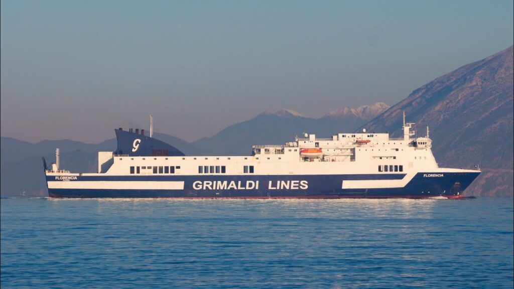 Μηχανική βλάβη πλοίου στην Ηγουμενίτσα - Ταλαιπωρία για εκατοντάδες επιβάτες - Media