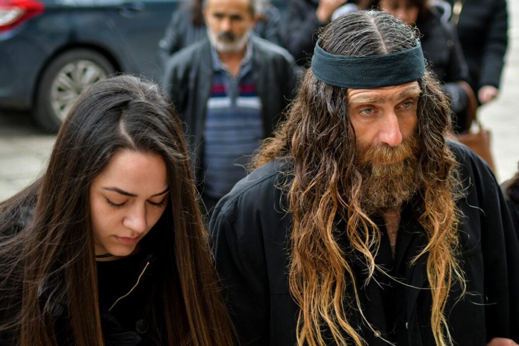 Στο εδώλιο ο πατέρας του Βαγγέλη Γιακουμάκη - Κατηγορείται για επίθεση στον πρώην διευθυντή της Γαλακτοκομικής Σχολής - Media