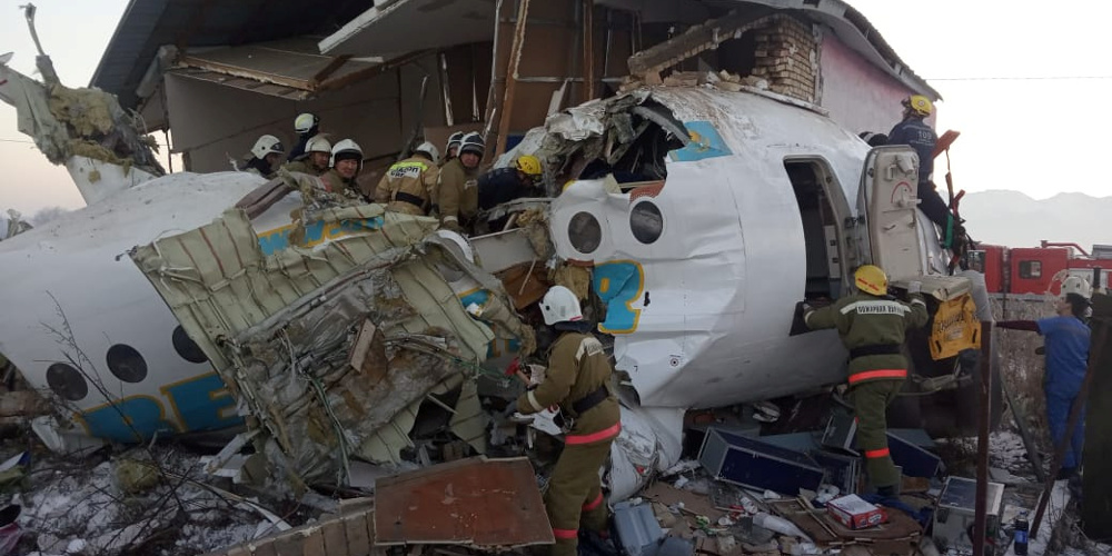 «Ακούγονταν βογκητά και ουρλιαχτά» - Σοκάρουν οι περιγραφές των επιζώντων από την αεροπορική τραγωδία στο Καζακστάν (Videos) - Media