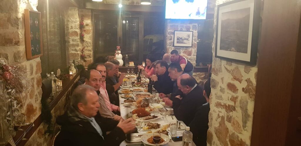 Σε ταβέρνα της Κοζάνης ο Καραμανλής για μεζέδες και κοψίδια (Photos) - Media