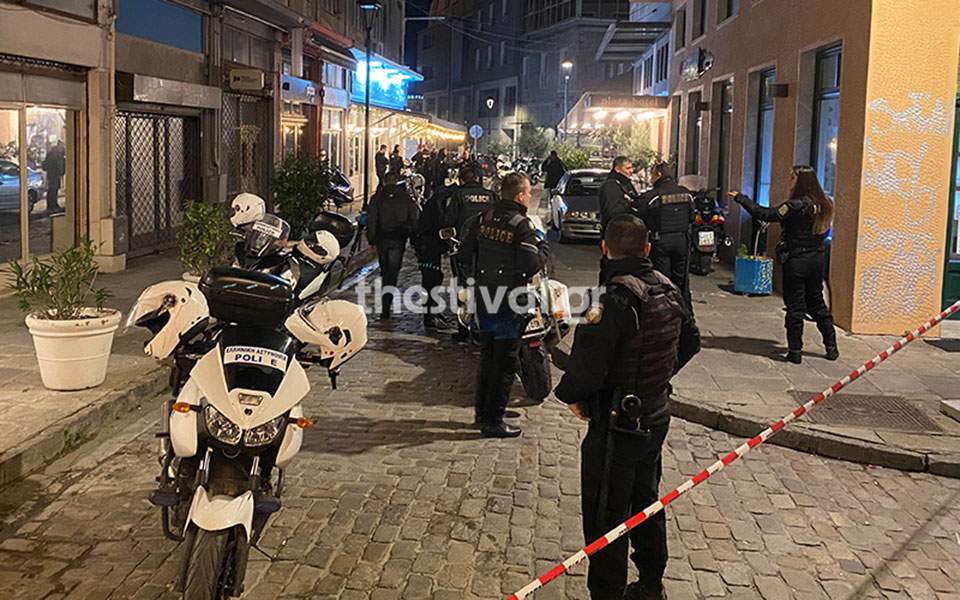 Θεσσαλονίκη: Κακοποιήθηκε ο Σόλων, ο σκύλος μασκότ των Λαδάδικων (Photos) - Media