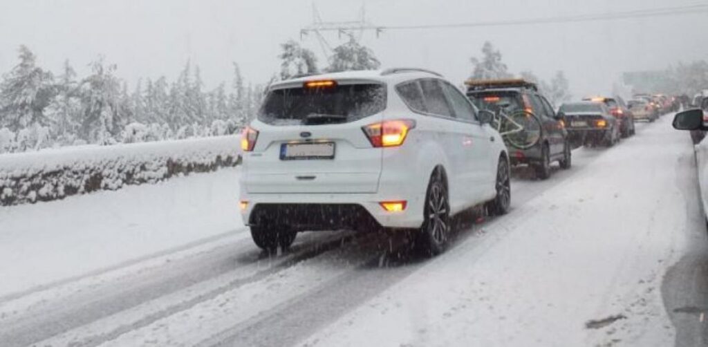 Διερεύνηση των λόγων που έκλεισε η Εθνική ζήτησε ο Μητσοτάκης - Media