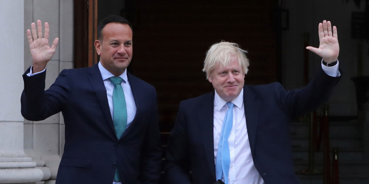 Μπόρις Τζόνσον και Λίο Βαράντκαρ δεσμεύτηκαν για την Βόρεια Ιρλανδία - Media