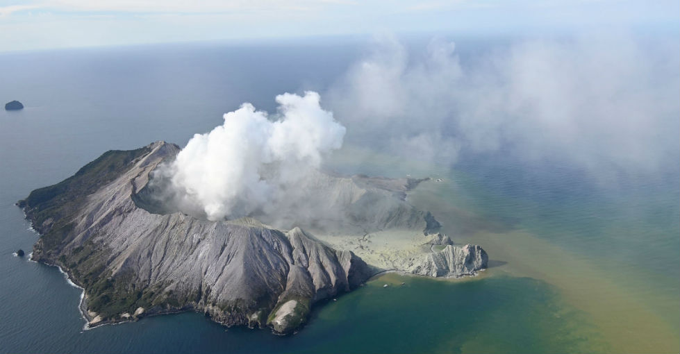 Νέα Ζηλανδία: Οκτώ άνθρωποι αγνοούνται μετά την έκρηξη του ηφαιστείου - Media