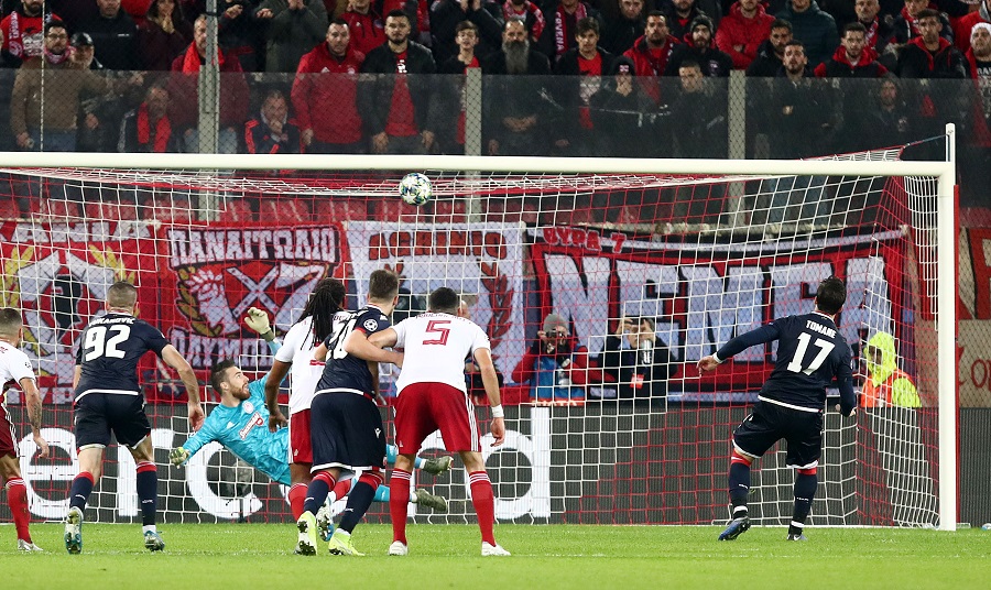 Θρίλερ στο Γ. Καραϊσκάκης: Γκολ ο Ολυμπιακός με Ελ Αραμπί και αγκαλιά με την πρόκριση (Live, 1-0, β