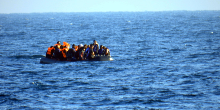 Μυτιλήνη: Βάρκα με 42 άτομα κυρίως Αφγανικής καταγωγής έφθασε στη βόρεια Λέσβο - Media
