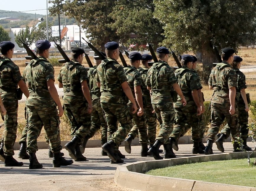 Πρόσληψη 1200 oπλιτών Βραχείας Ανακατάταξης γνωστοποίησε ο ΥΕΘΑ Ν.Παναγιωτόπουλος - Media