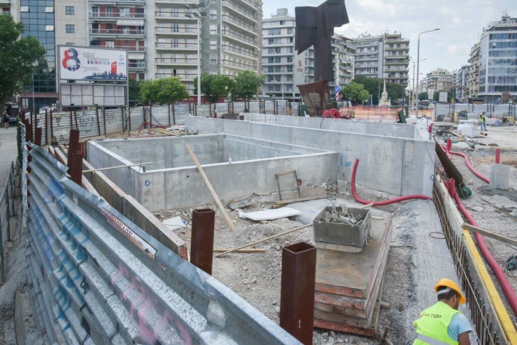 Θεσσαλονίκη: Τέλος οι λαμαρίνες από τα εργοτάξια του μετρό  - Media