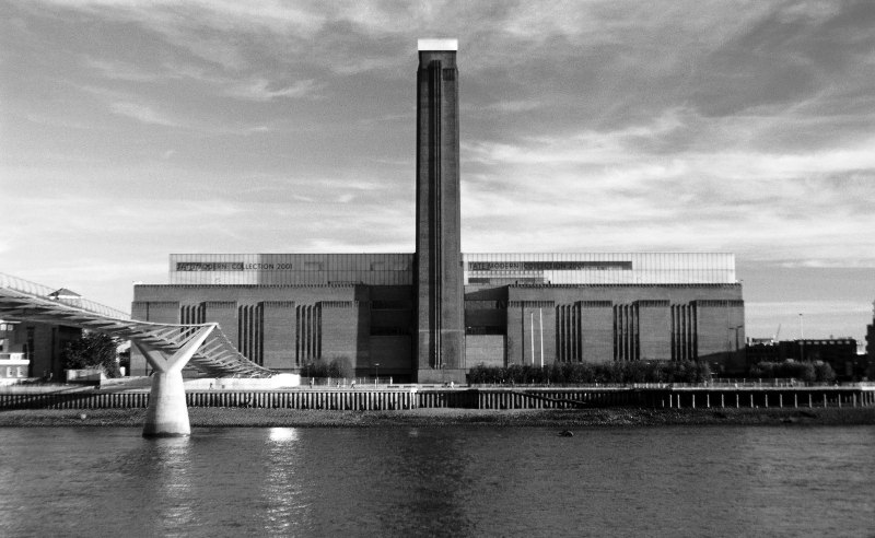 Απόπειρα δολοφονίας στην Tate Modern: «Ήθελα να με δείξουν οι ειδήσεις» - Media