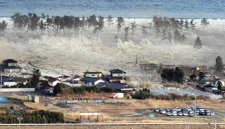 Ινδικός Ωκεανός: 15 χρόνια από το φονικό τσουνάμι που συγκλόνισε τον κόσμο - 230.000  χάθηκαν σε μια μέρα  (Video/Photo) - Media