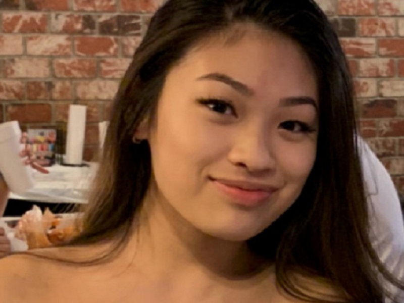 ΗΠΑ: 18χρονη έπεσε σε κώμα μετά από πλαστική στήθους - Media