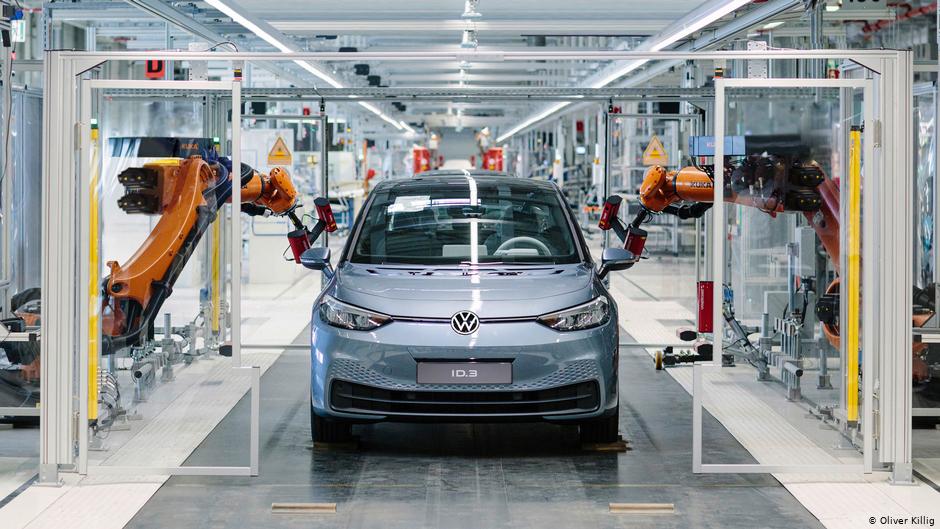 VW: To μεγαλύτερο εργοστάσιο ηλεκτροκίνητων στην Ευρώπη - Media
