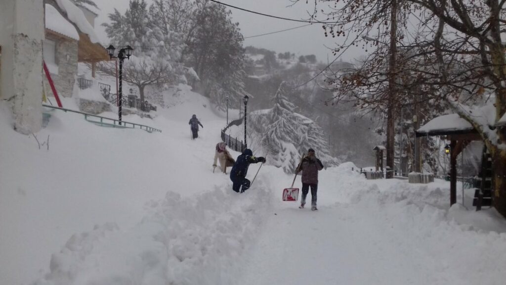 Καιρός: Πολικές θερμοκρασίες σε πόλεις της Ελλάδας - Τι θα γίνει τις επόμενες μέρες (χάρτες/πίνακας) - Media