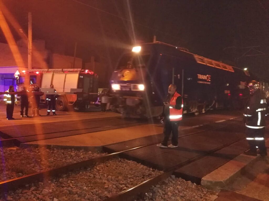 Λάθος συναγερμός στη Λάρισα - Δεν βρέθηκαν ίχνη του παιδιού που φερόταν να παρασύρθηκε από τρένο - Media