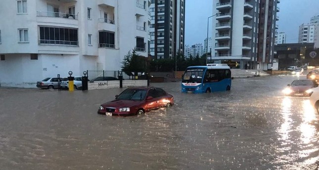 Τουρκία: Τουλάχιστον δυο νεκροί από τις ισχυρές βροχοπτώσεις στα νότια της χώρας - Media