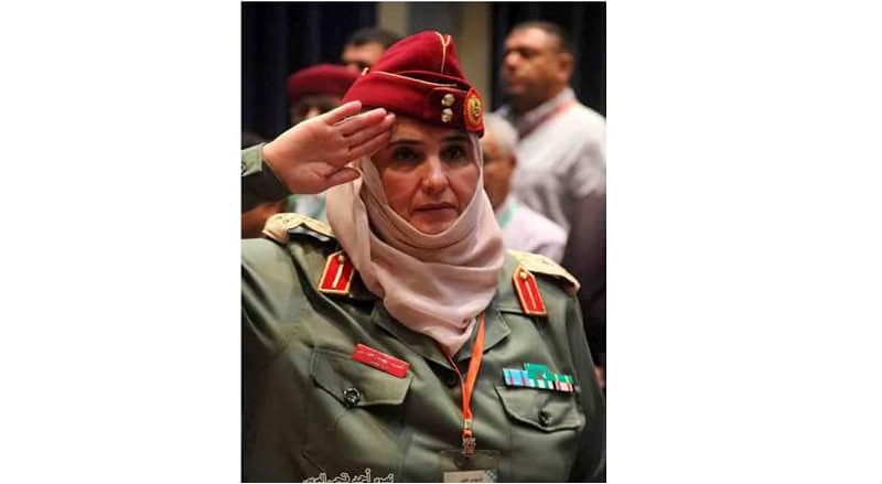 Αυτή είναι η γυναίκα στρατηγός του Χαφτάρ (Photo) - Media