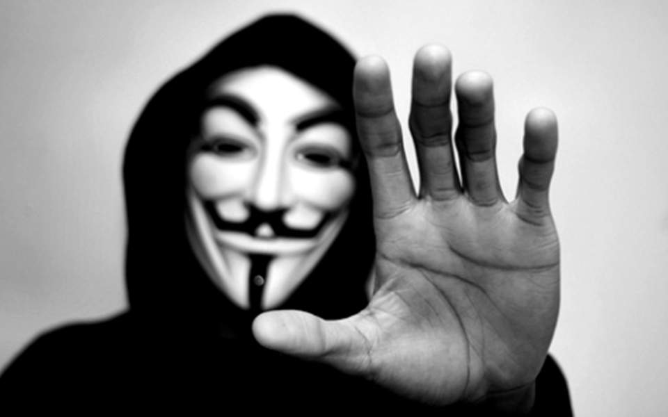 Anonymous Greece: Τούρκοι χάκερ χτύπησαν τις κυβερνητικές ιστοσελίδες - Έχουμε προσωπικά δεδομένα του αρχηγού τους - Media