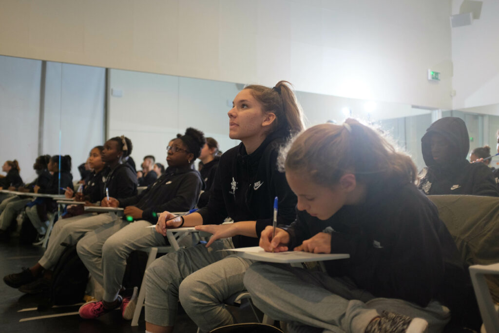 AntetokounBros Academy Basketball School: Διαδραστικά εργαστήρια με άρωμα NBA για τους αθλητές της ακαδημίας (Photos | Video) - Media