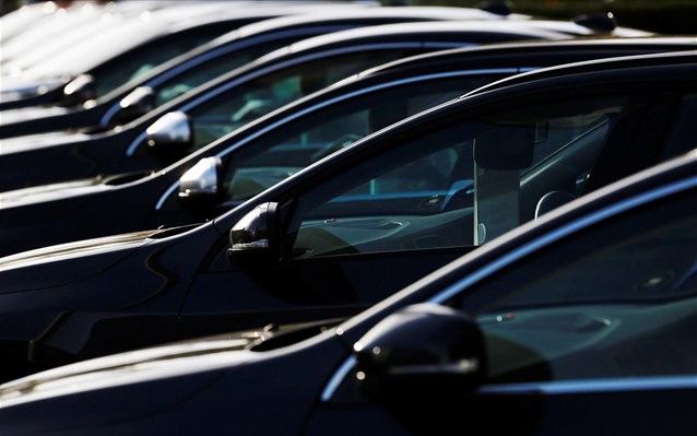 Μύκονος: Αφαιρέθηκαν 41 άδειες κυκλοφορίας εταιρειών ενοικιάσεως αυτοκινήτων  - Media