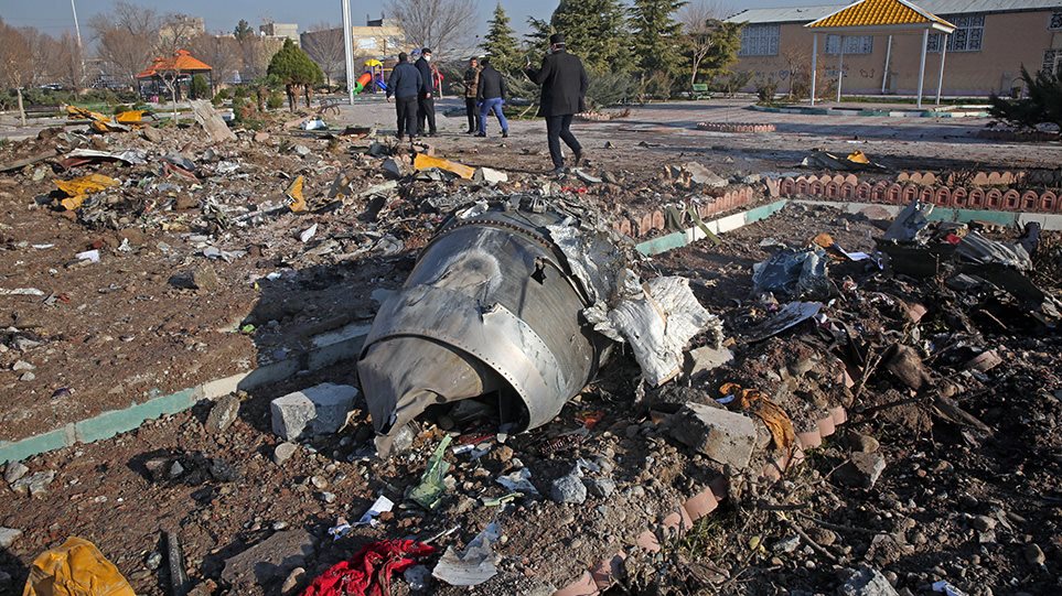 Υπό κράτηση ο πρώτος που ανήρτησε βίντεο με το πυραυλικό χτύπημα εναντίον του ουκρανικού αεροσκάφους - Media