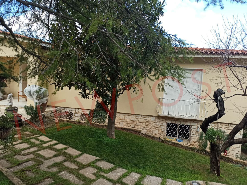 Λήστεψαν το σπίτι γνωστού εφοπλιστή στην Εκάλη (Photos) - Media