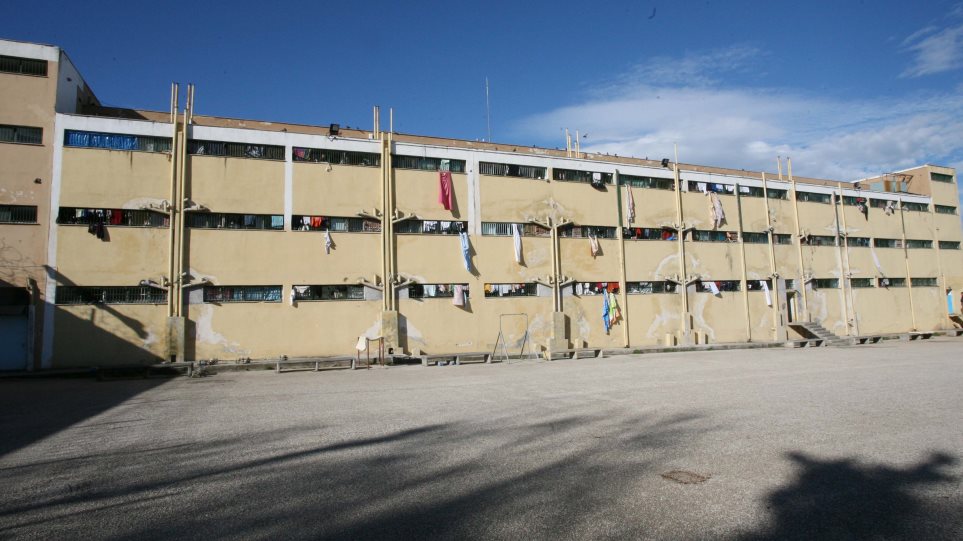 Άγρια συμπλοκή στις φυλακές ανηλίκων του Αυλώνα - Τουλάχιστον 9 τραυματίες - Media