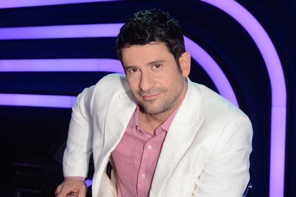 Απάντηση Γεωργούλη για το reality: Προσπαθώ να παντρέψω την πολιτική με την τέχνη - Media