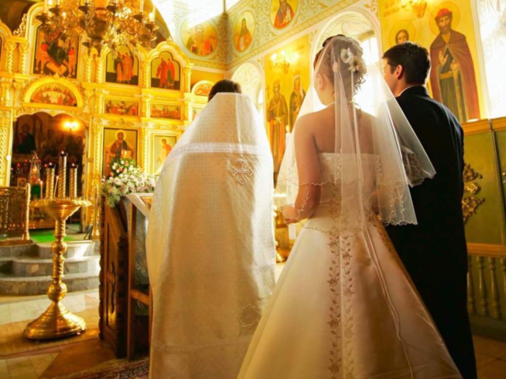 Eρευνα: Ακριβό «σπορ» ο γάμος στην Ελλάδα  - Media