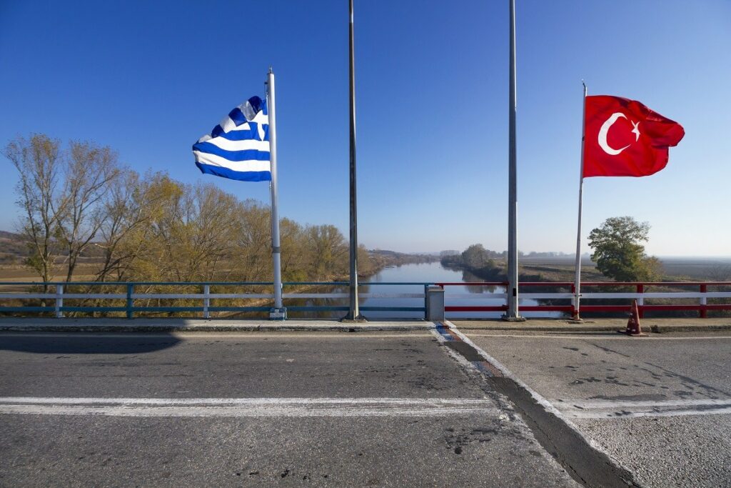 Η Τουρκία «στήνει» υπερσύγχρονα φυλάκια στον Έβρο - Εξελιγμένα συστήματα παρακολούθησης και νέα τεθωρακισμένα - Media