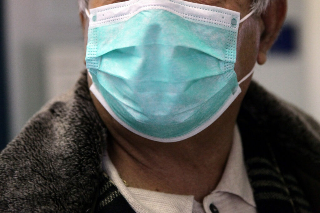 Λινού: Εάν κάποιος νοσήσει από γρίπη και κορωνοϊό θα είναι πολύ δύσκολο να τα βγάλει πέρα - Media