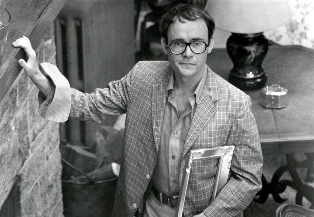 «Έφυγε» ο σεναριογράφος του «Πρωτάρη» (Photo | Video) - Media